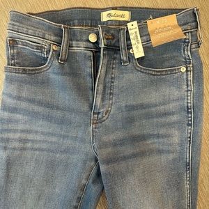 NWT Madewell W25 Mid Rise Stovepipe